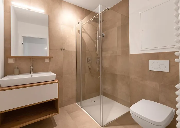 Arton - Steiermark * 拉赫陶